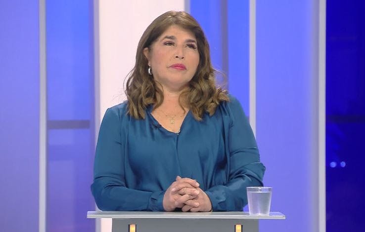 Paga lo que debes | Carmen Gloria a tu servicio