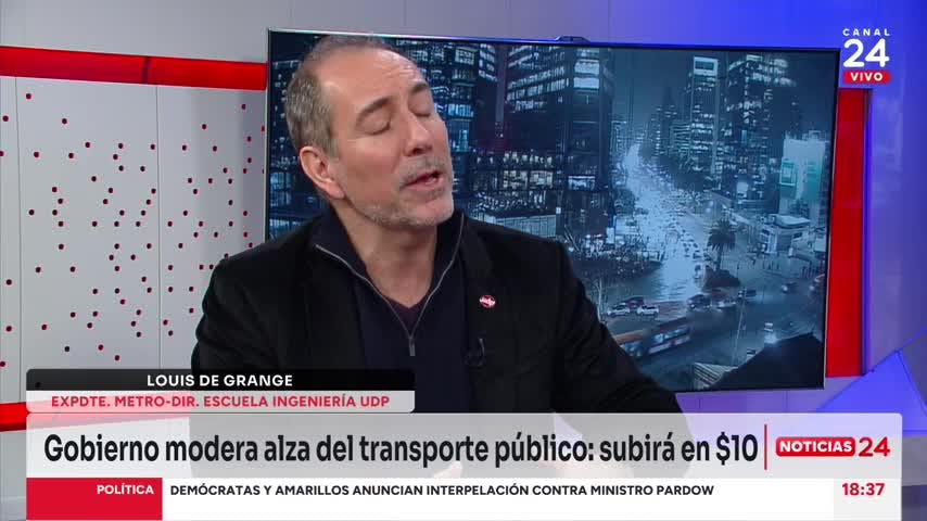Alza "atenuada" en el transporte público: "Lo que hace el panel de expertos es cuadrar la caja"