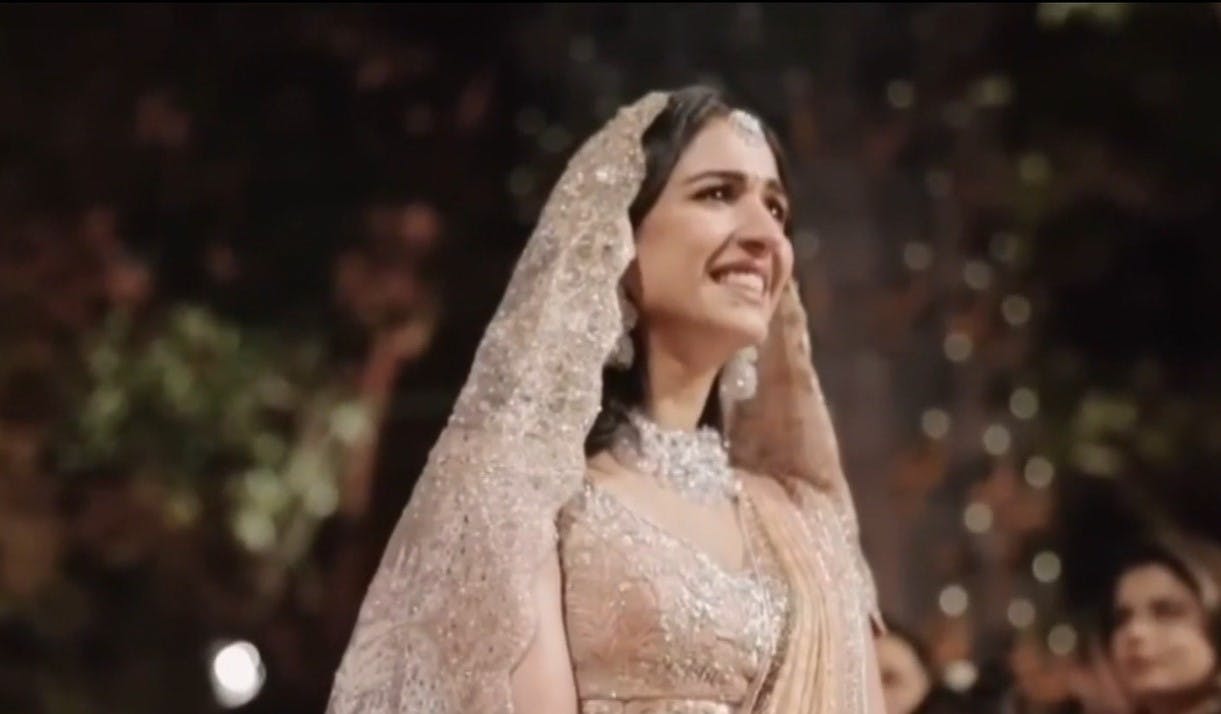 Lujosa celebración en India es la boda más cara de la historia