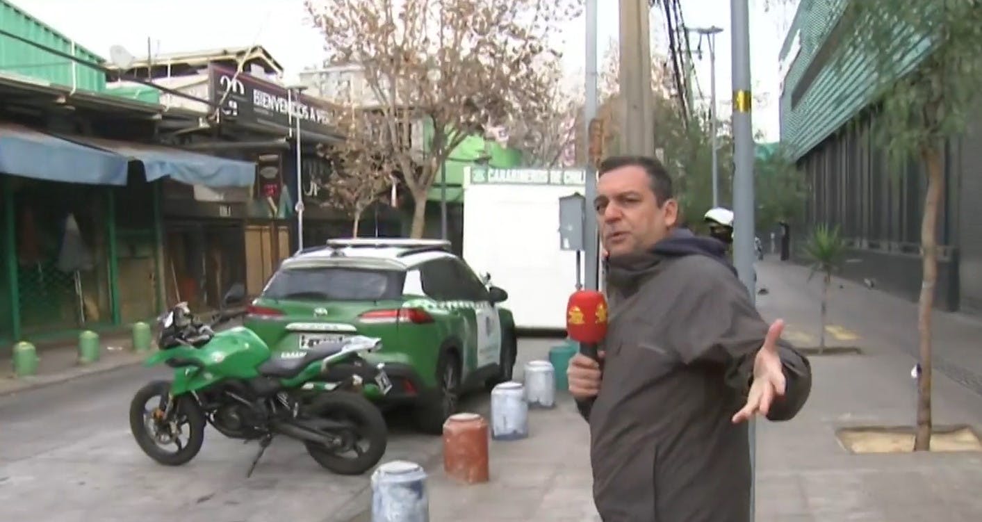 Vecino lamenta deterioro de barrio Franklin: "Ojalá venir sin niños porque es peligroso"