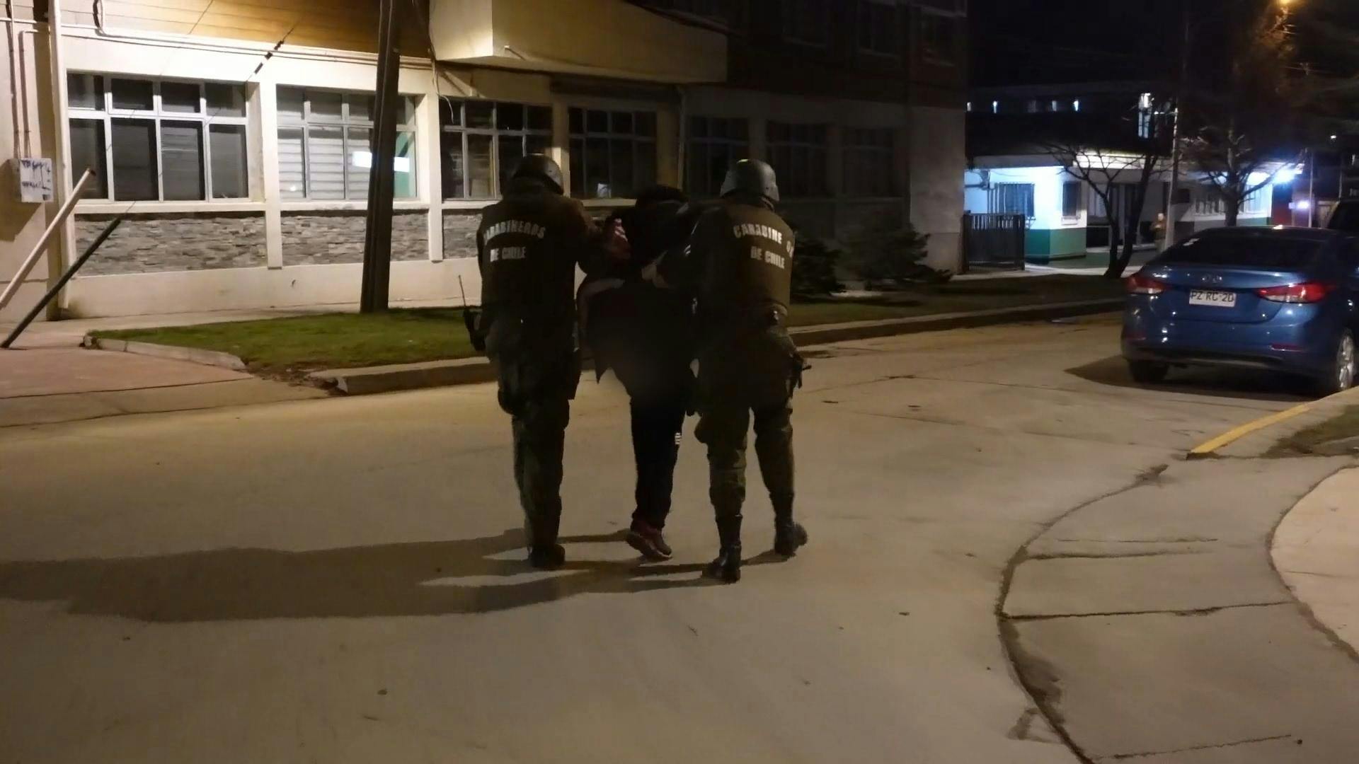 Hombre amenazó con una escopeta a Carabineros 