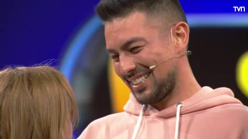 Finalista repartirá el premio con jugadora que tuvo cáncer de mama