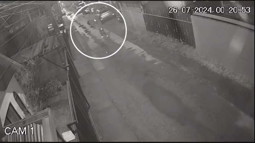 Delincuentes descargaron más de 20 disparos contra una casa