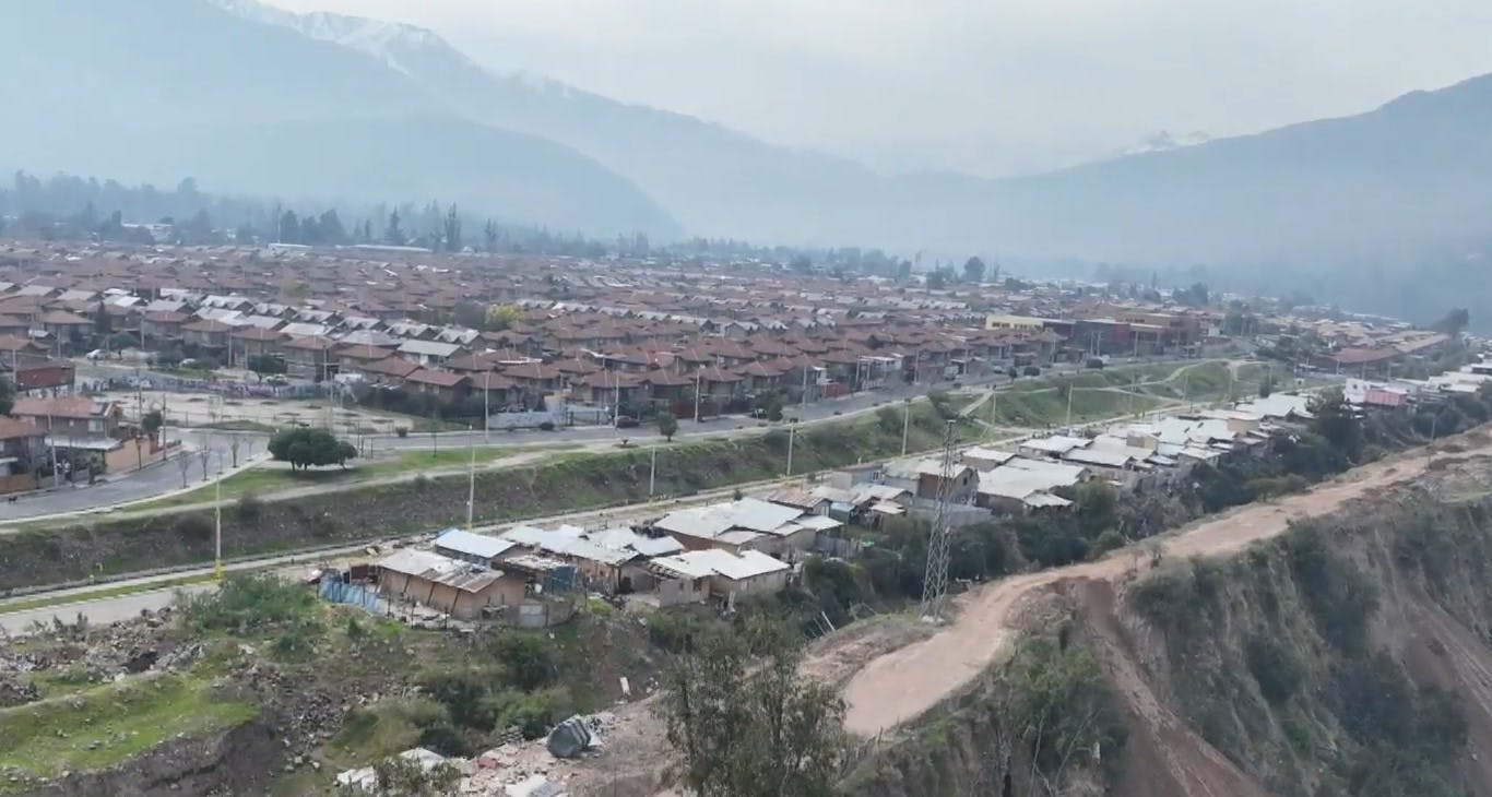 Denuncia ciudadana: Vivimos rodeados de tomas en Puente Alto
