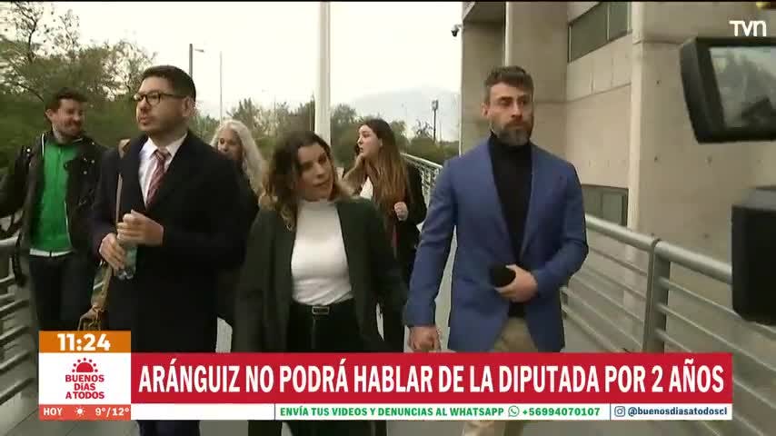 Maite Orsini llega acompañada de Jorge Valdivia a tribunales