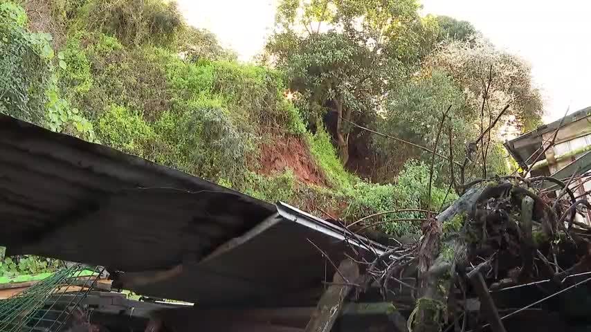 Preocupación de vecinos por derrumbes en Talcahuano