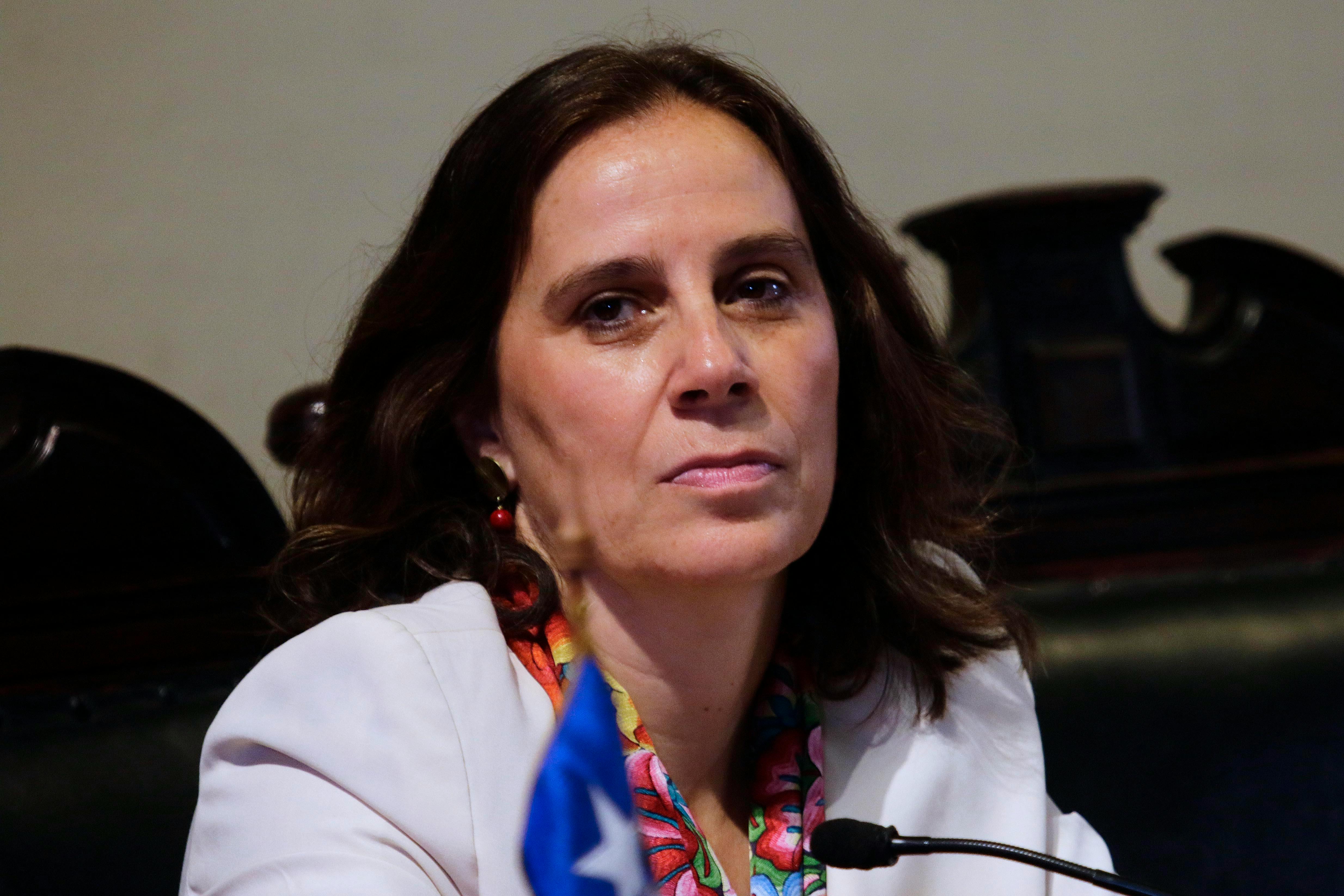 Excanciller Urrejola: Me parece muy lamentable la posición del Partido Comunista