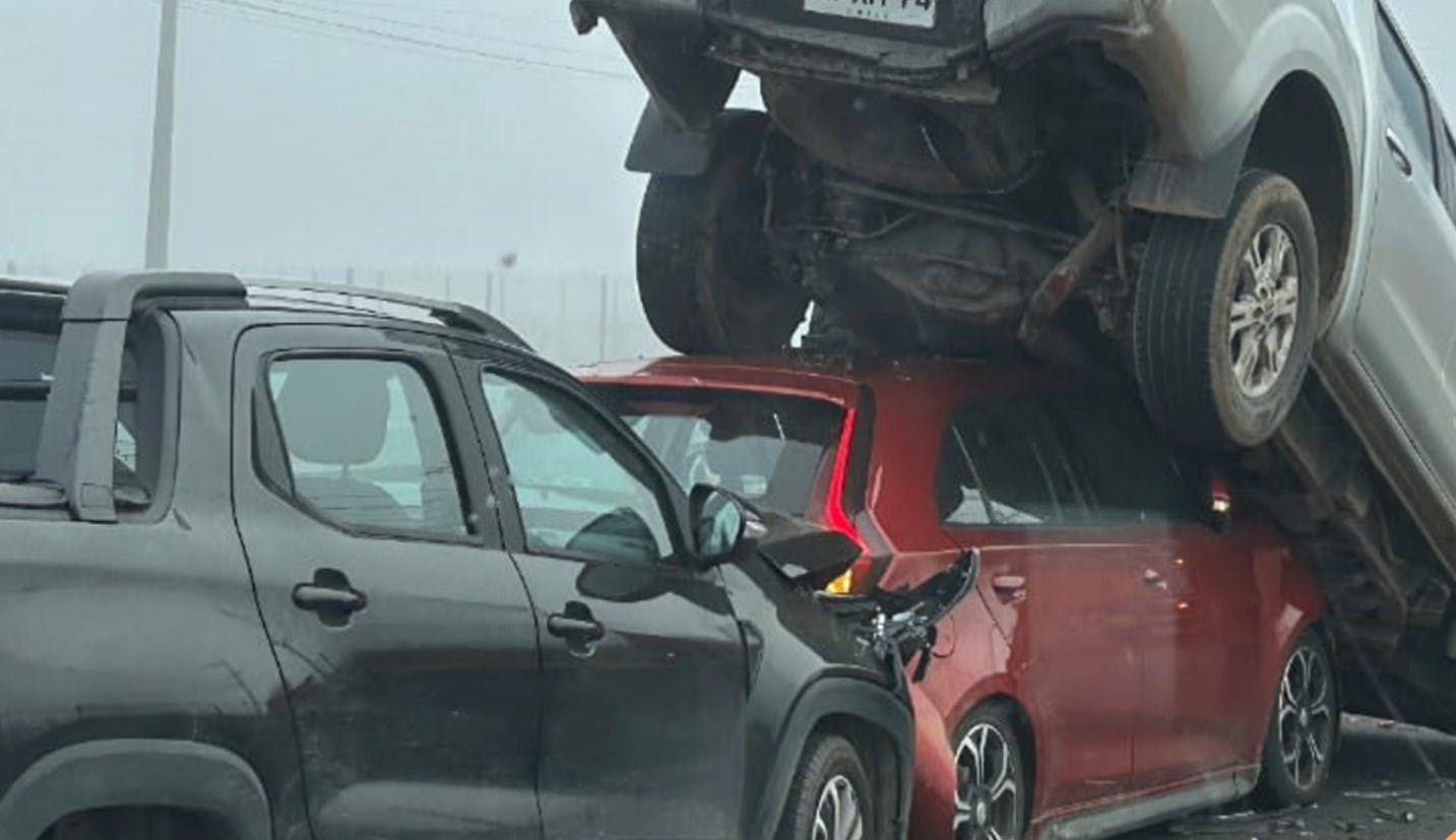Impactante choque múltiple por densa niebla en la región de O'Higgins