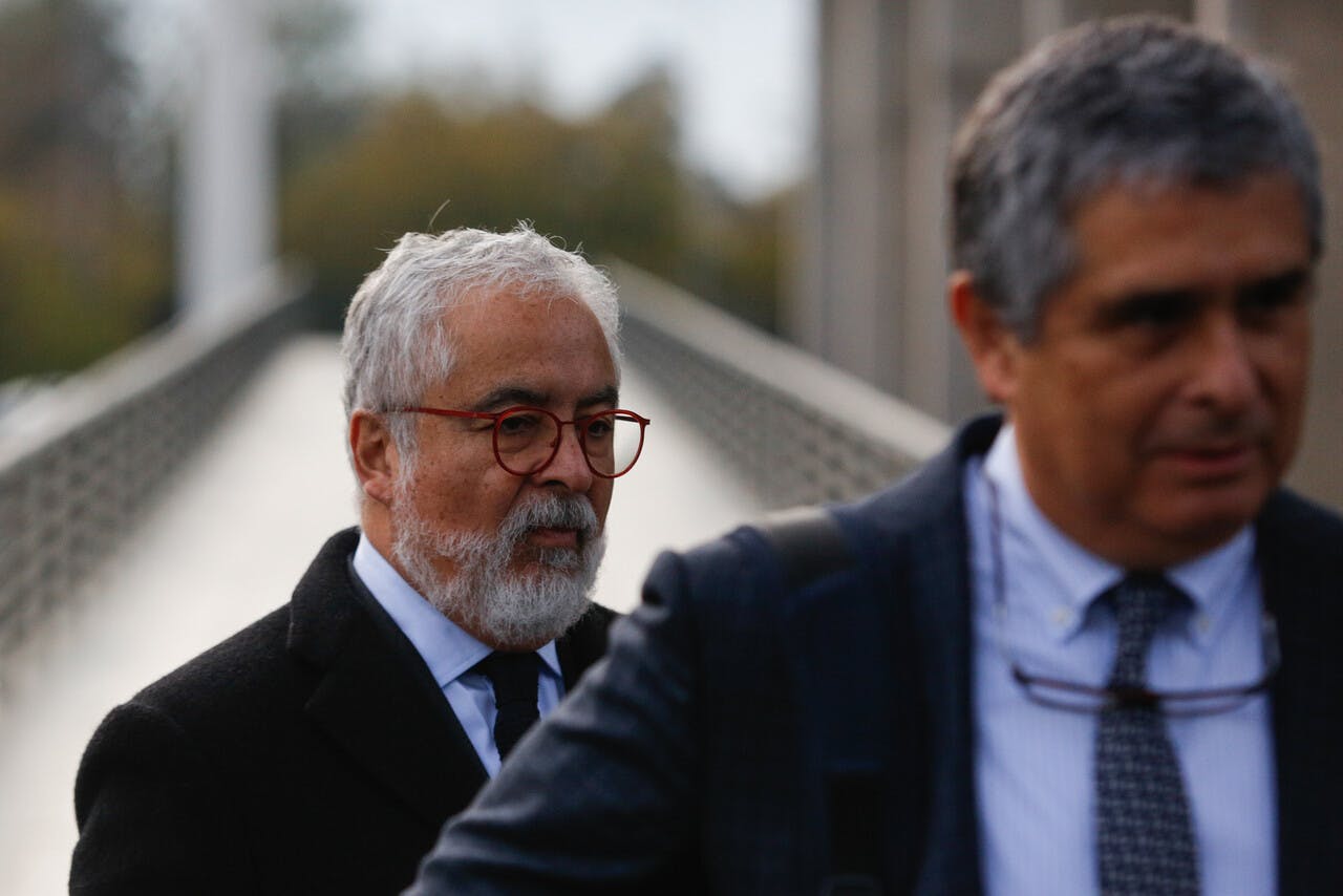 Defensa de Hermosilla exige "traslado inmediato" a Capitán Yáber por "riesgos de salud y derechos" 