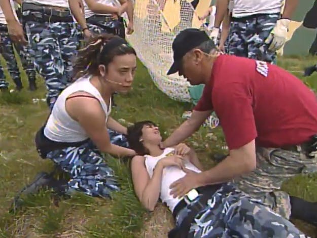 08:26-14:59 ¡Campo de entrenamiento!: Albornoz se accidenta