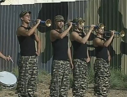 Banda de guerra: una instrucción musical   