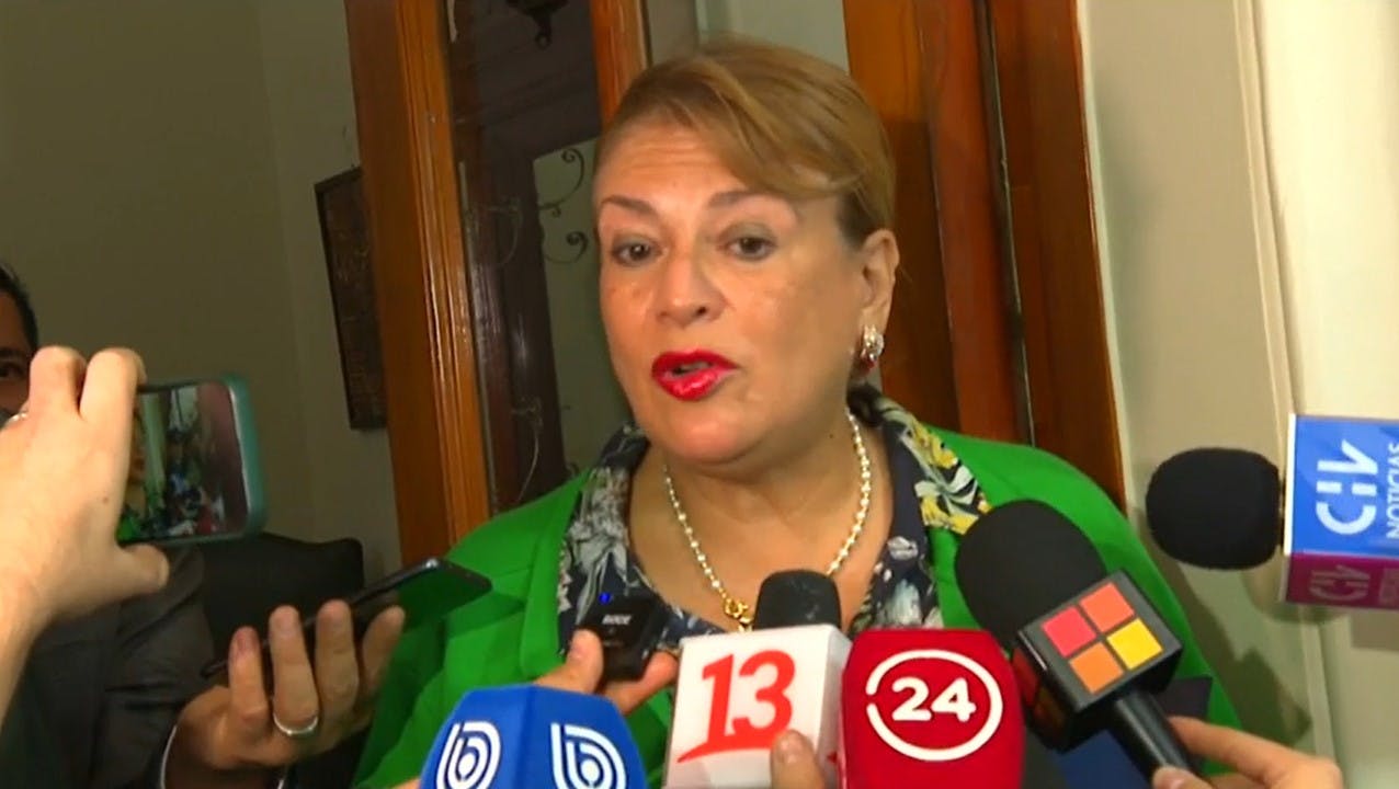 Con peligro de remoción: Corte Suprema confirma suspensión e inicia sumario a Ángela Vivanco