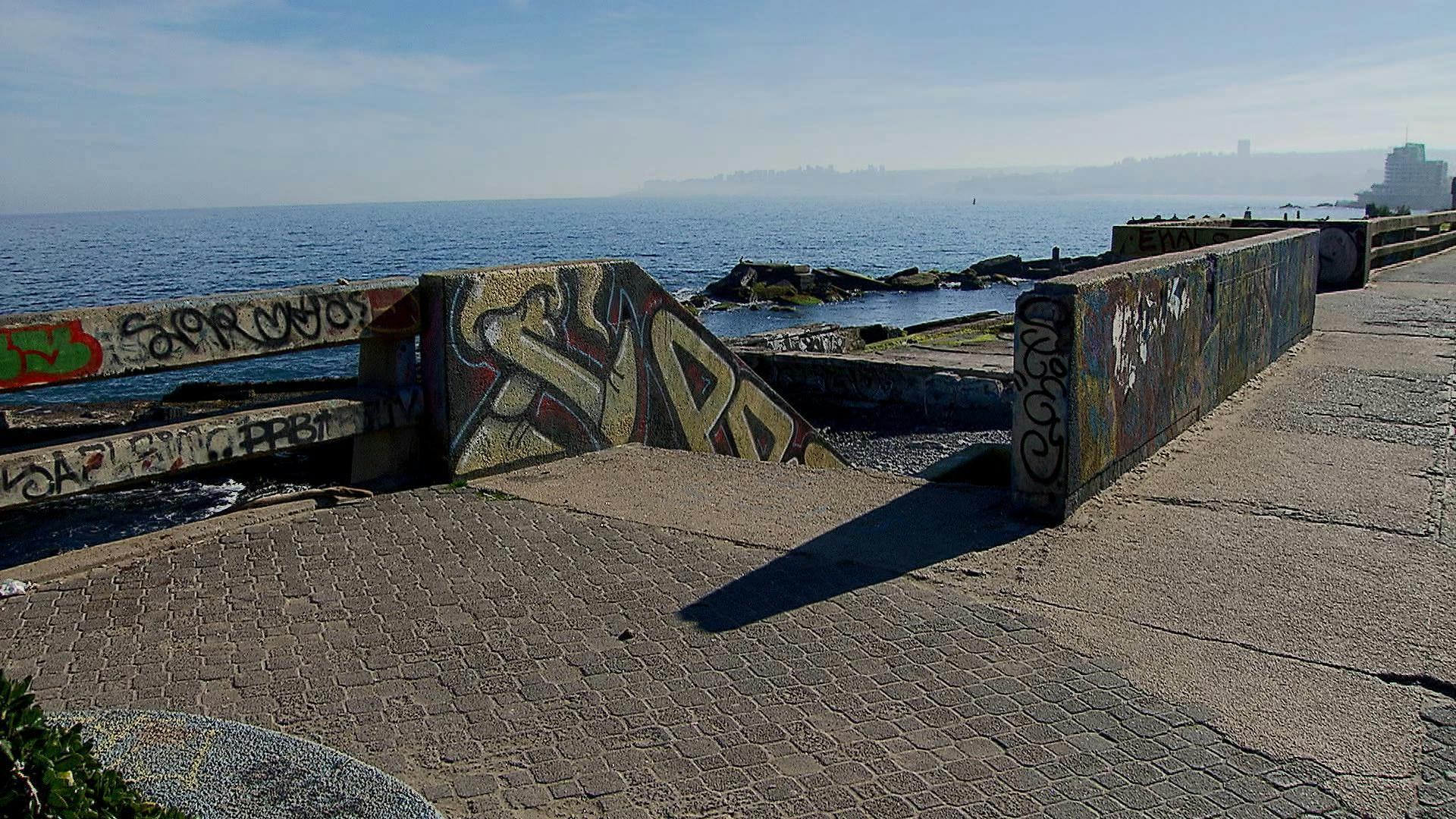 Investigan violenta agresión que sufrió peatón en Viña del Mar