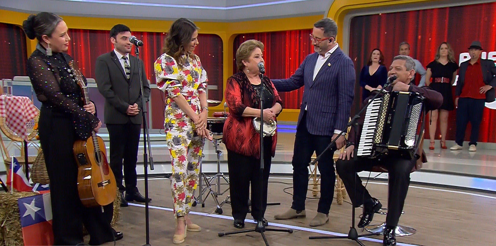 Las mejores cuecas de María Esther Zamora en el "Buenos Días a Todos" 