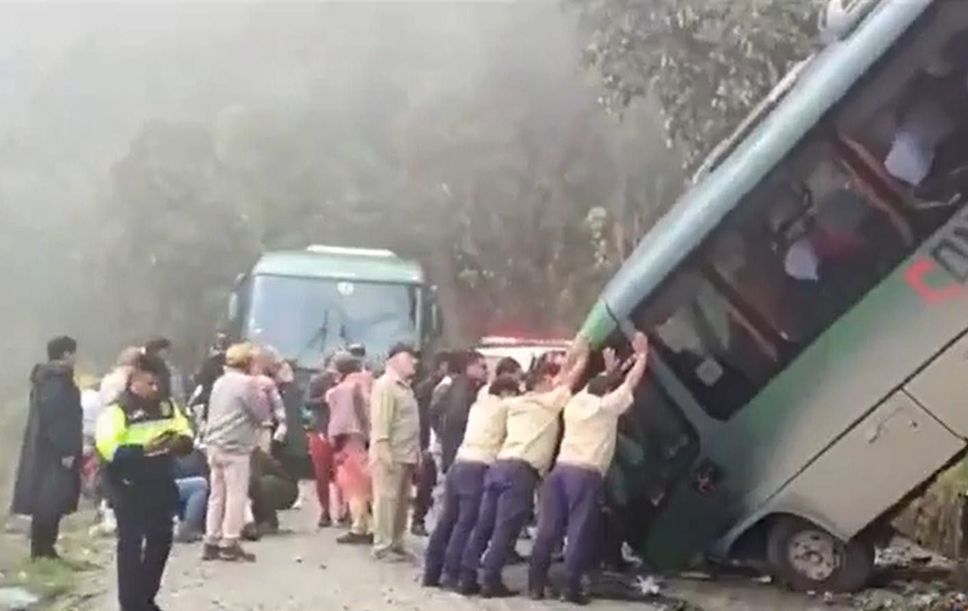 "Quiero estar con mi familia": Chilenas heridas y sobrevivientes entregan su testimonio tras grave accidente en Perú