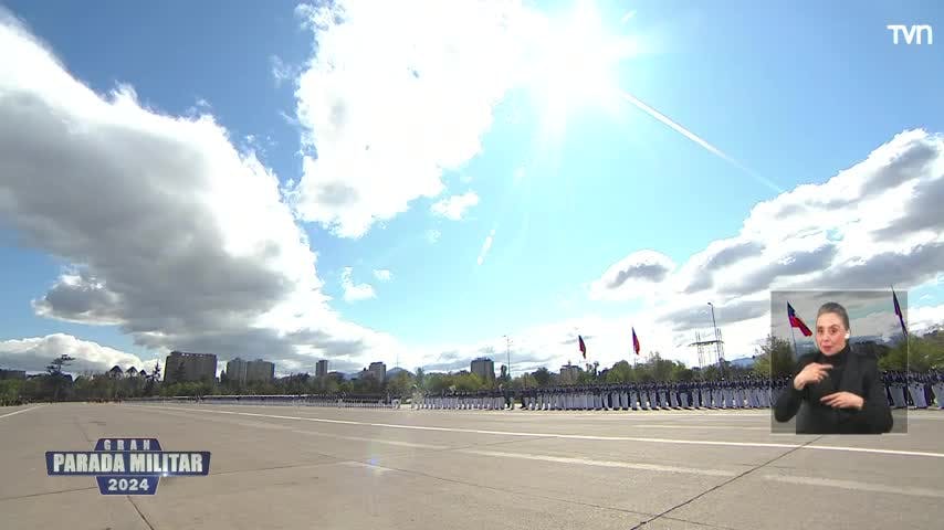 Ingreso del Presidente Gabriel Boric a la elipse del Parque O´Higgins