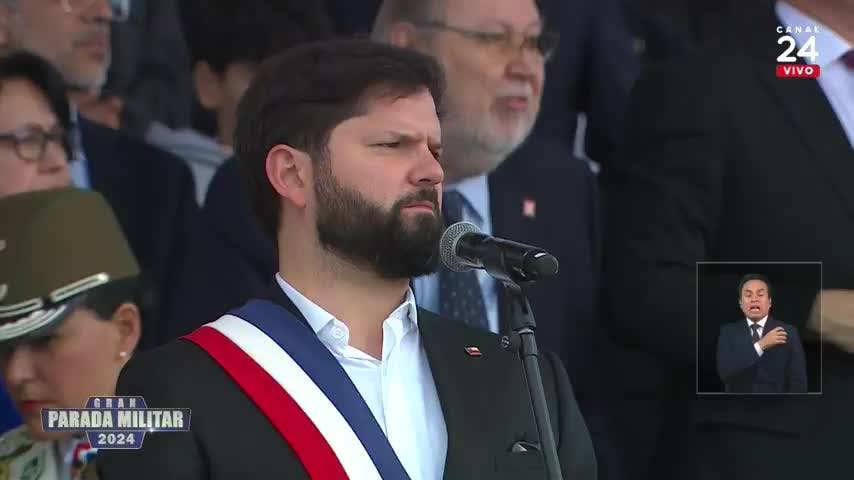 Presidente Boric la autorizó: así comenzó la Parada Militar 2024