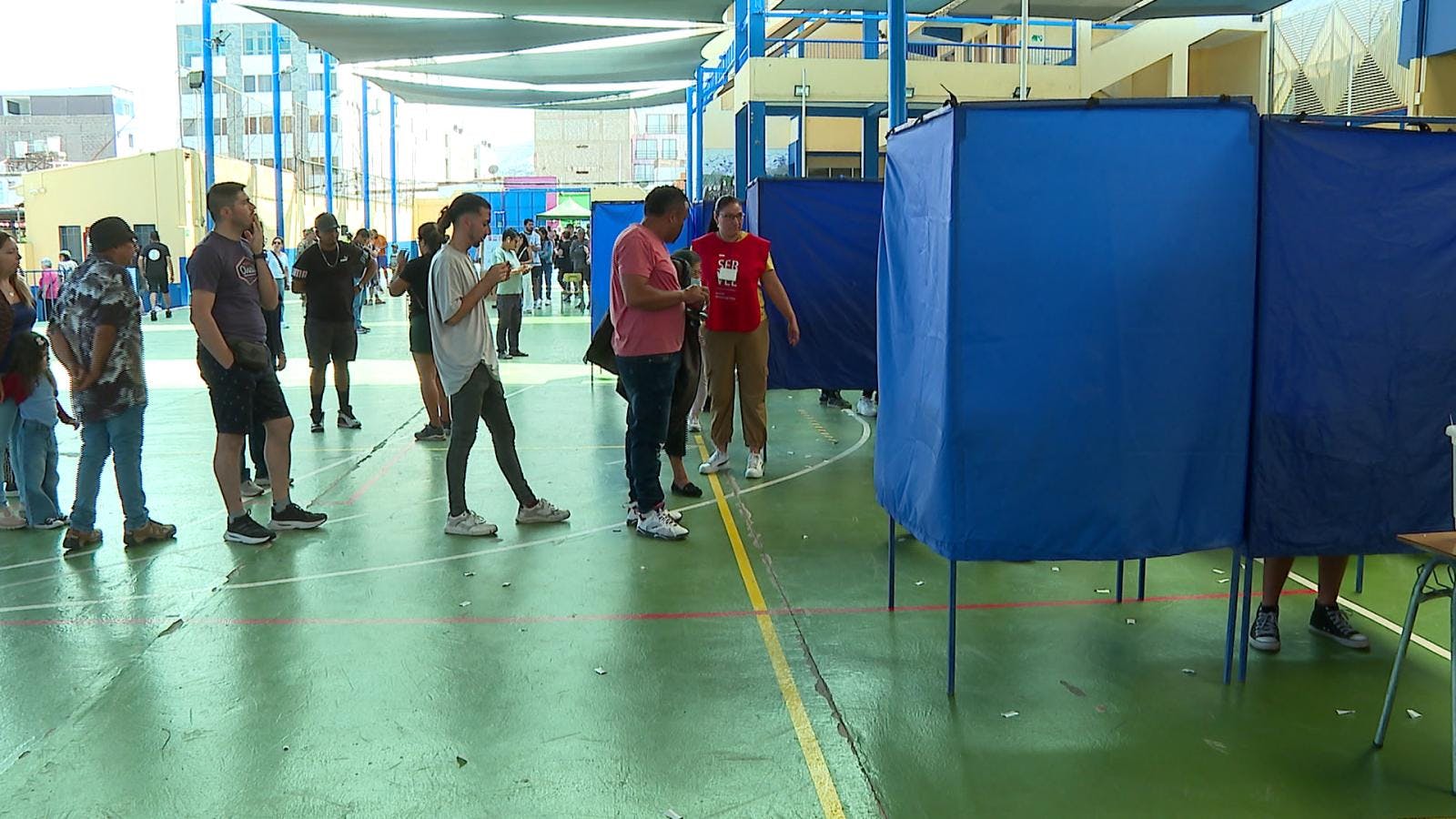 Alcaldes y gobernador que va a reelección dejaron hoy sus cargos
