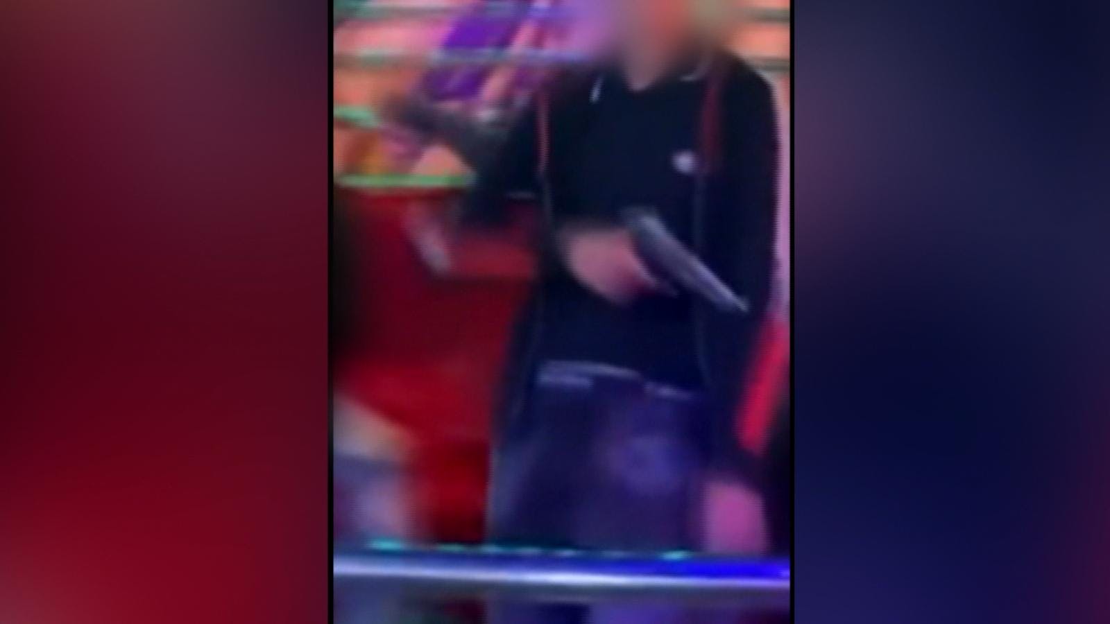 Detienen a joven de 16 años tras manipular arma en juego mecánico