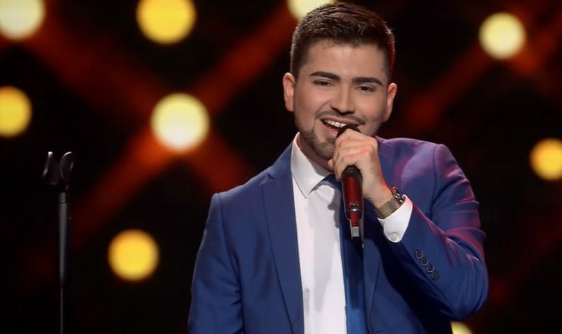 ¡Como una estrella! Claudio deslumbró con "Sway" de Michael Bublé 