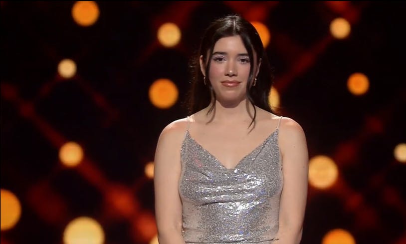 Josefa canta "Levitating" de Dua Lipa para llegar a la final 