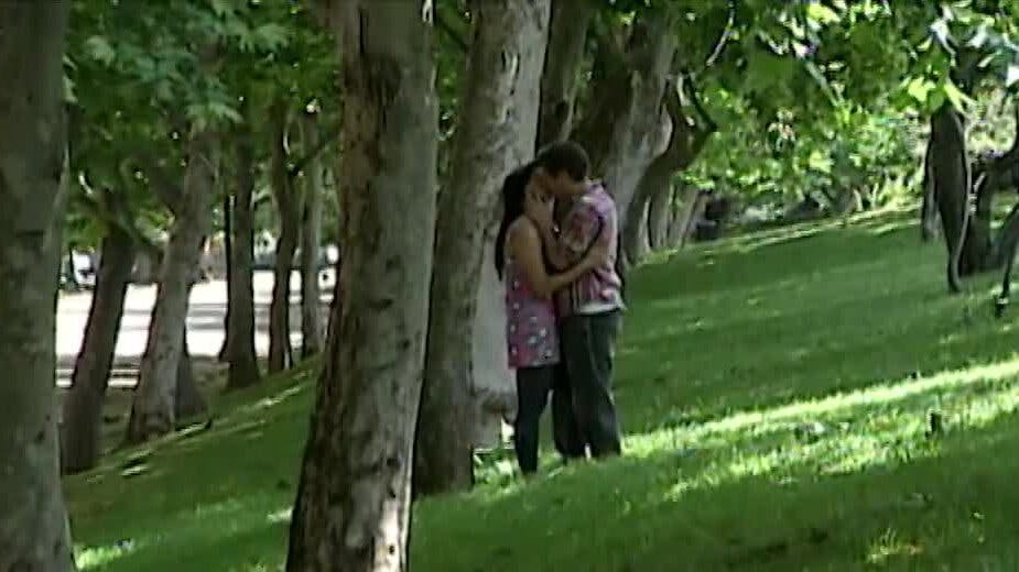 La hermana se fue con su pareja | Pasiones - T1E127