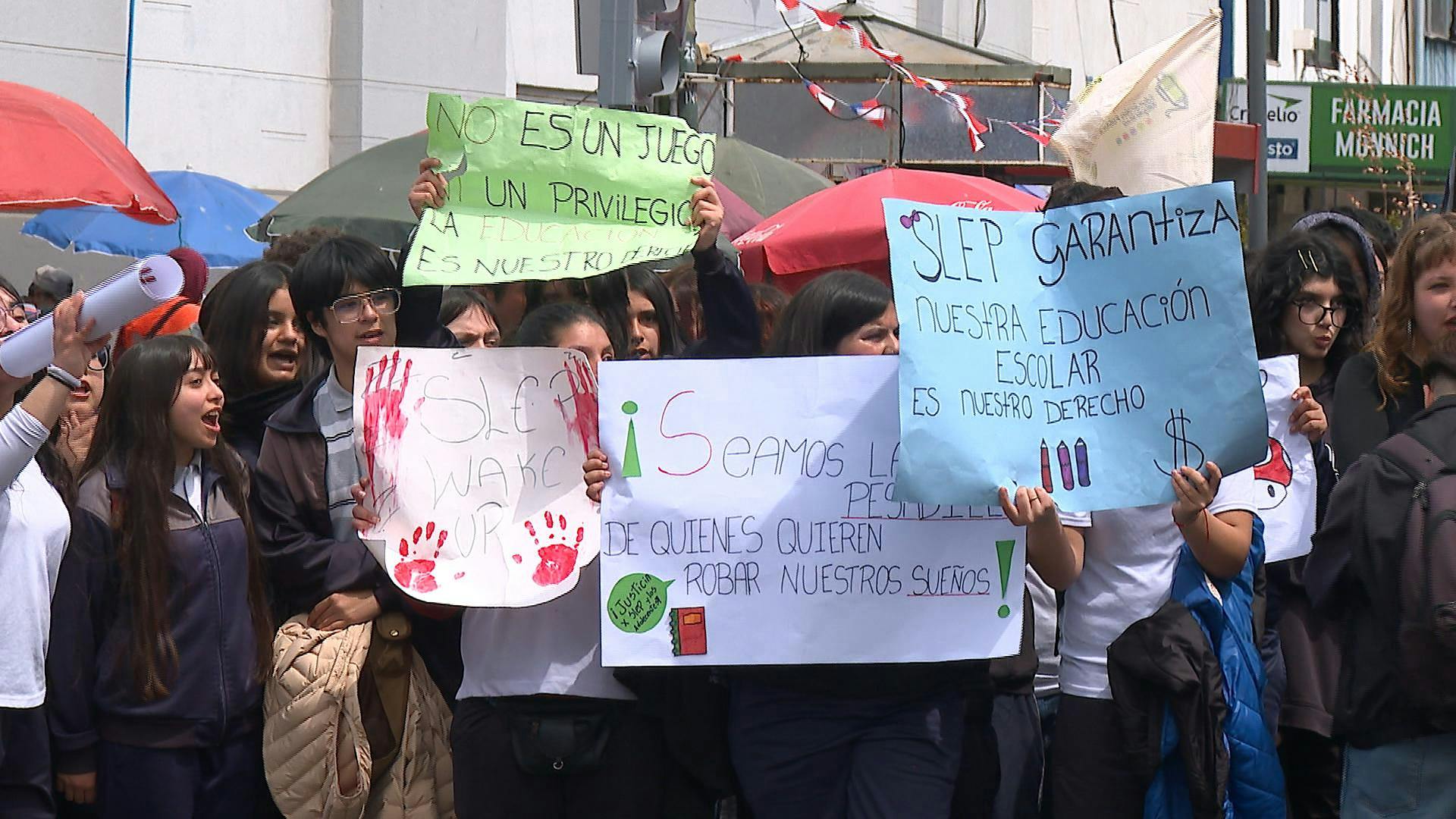 Nueva marcha protagonizaron los estudiantes de cuatro establecimientos en Valparaíso