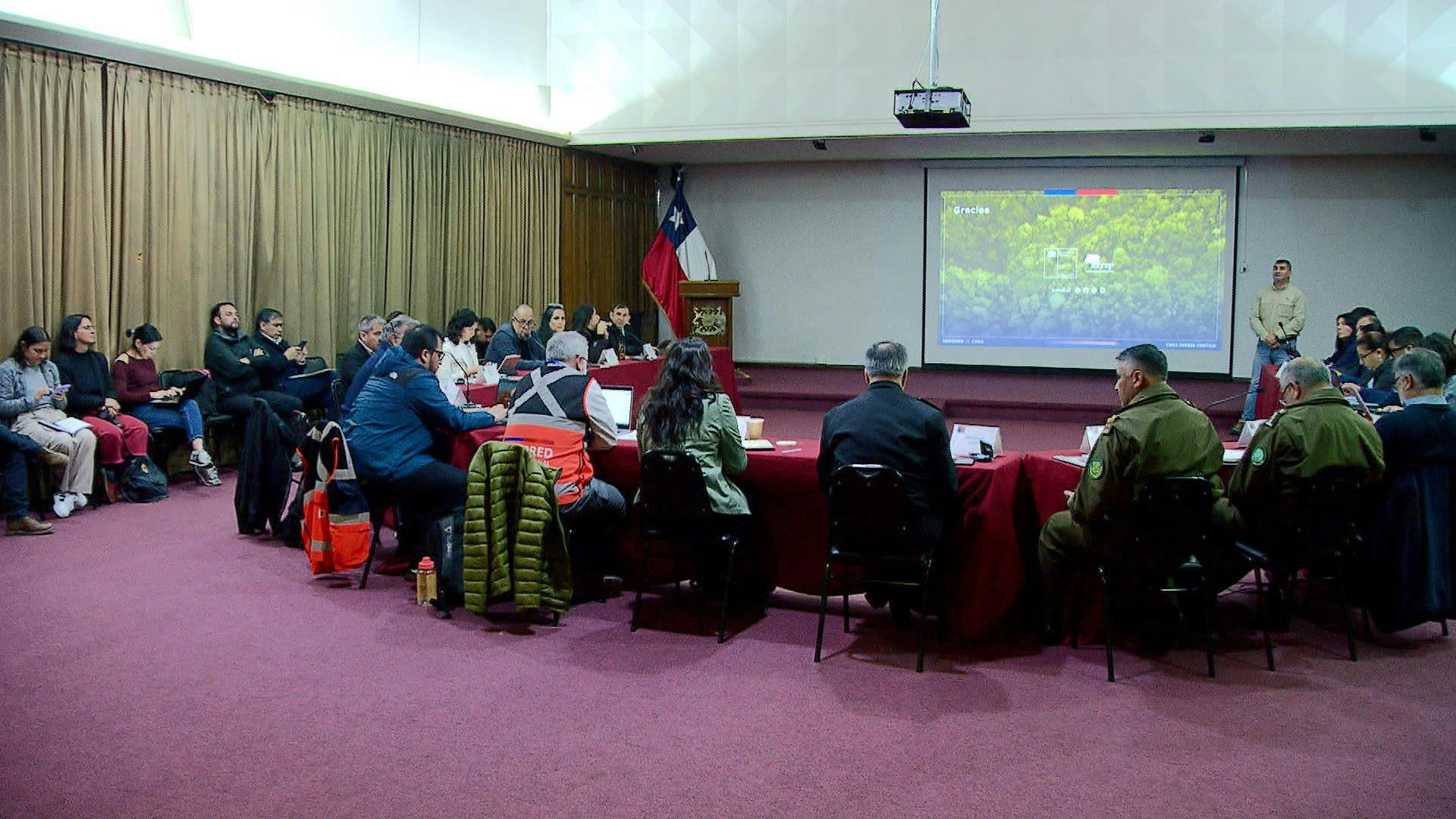 Gobierno adelanta reuniones de coordinación parea enfrentar la temporada de incendios en la región
