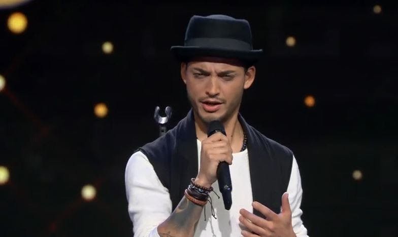 "Cerré los ojos y lo vi": Franco se luce como Ricardo Arjona