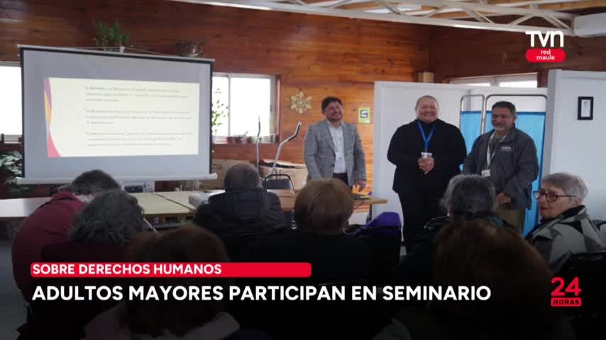 Adultos mayores participan en seminario