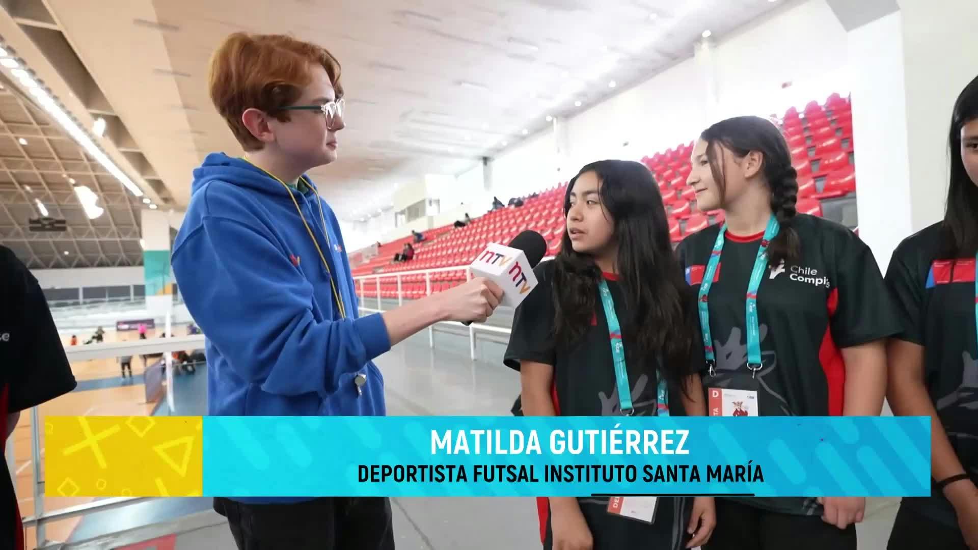 En ¿Qué Sucede?: Juegos Deportivos Escolares, Educación cívica y Vóleibol