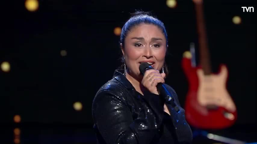 Creció cantando sus canciones: Yessenia se luce como Camela