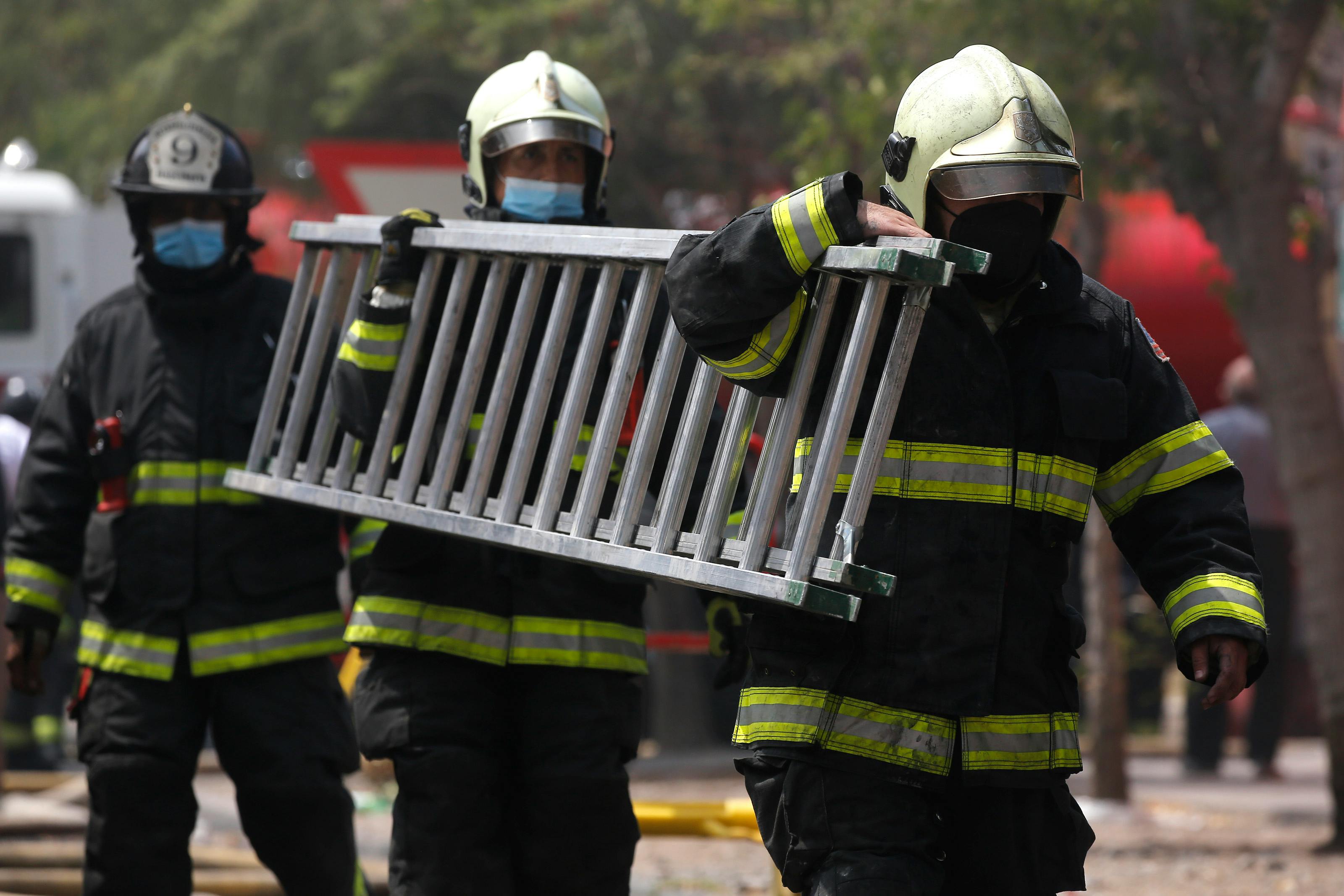 Grave explosión deja al menos 20 alumnos heridos en el INBA