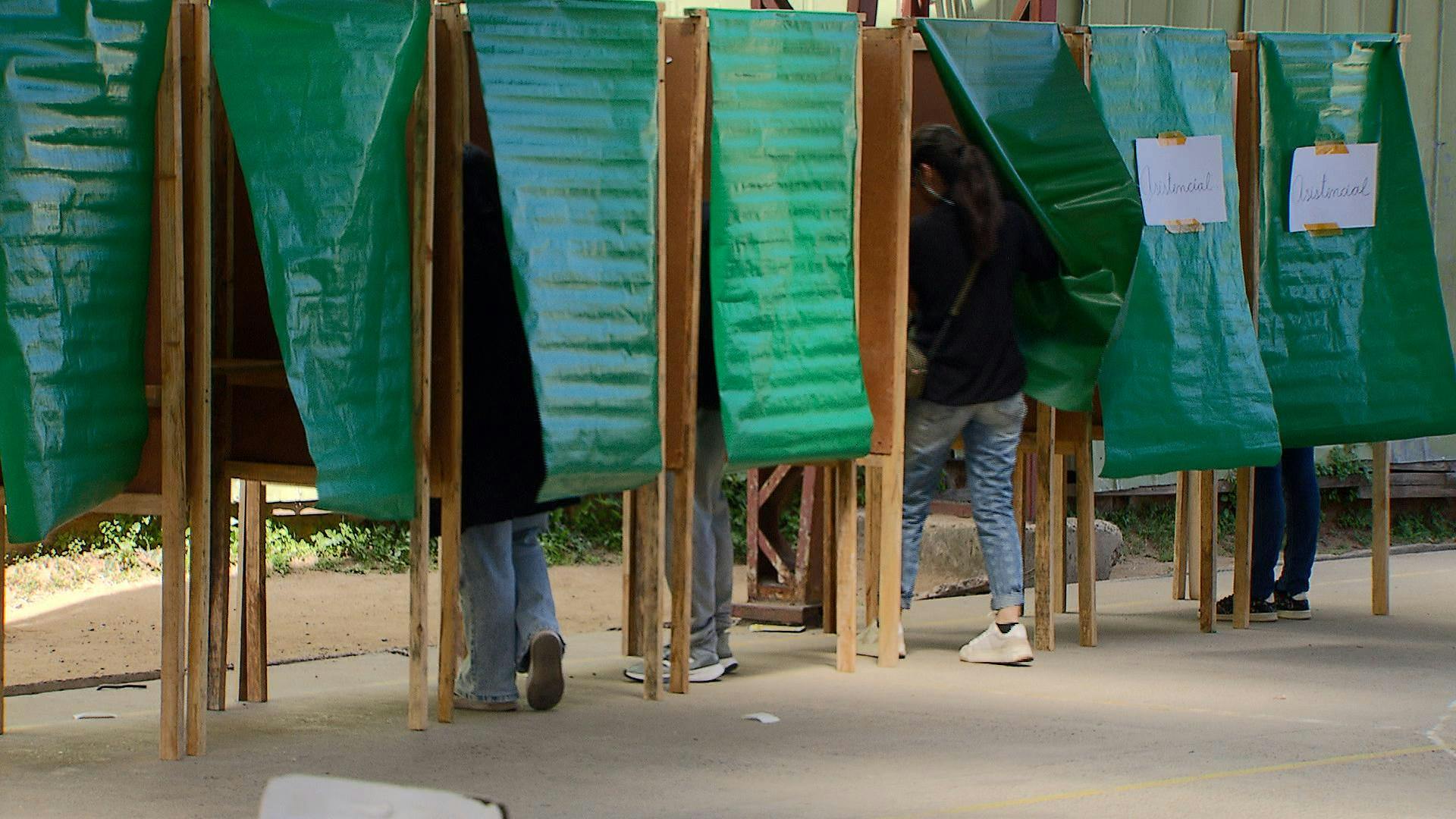 Chile Vamos triunfa en Quilpué y Villa Alemana con María Carolina Corti y Nelson Estay