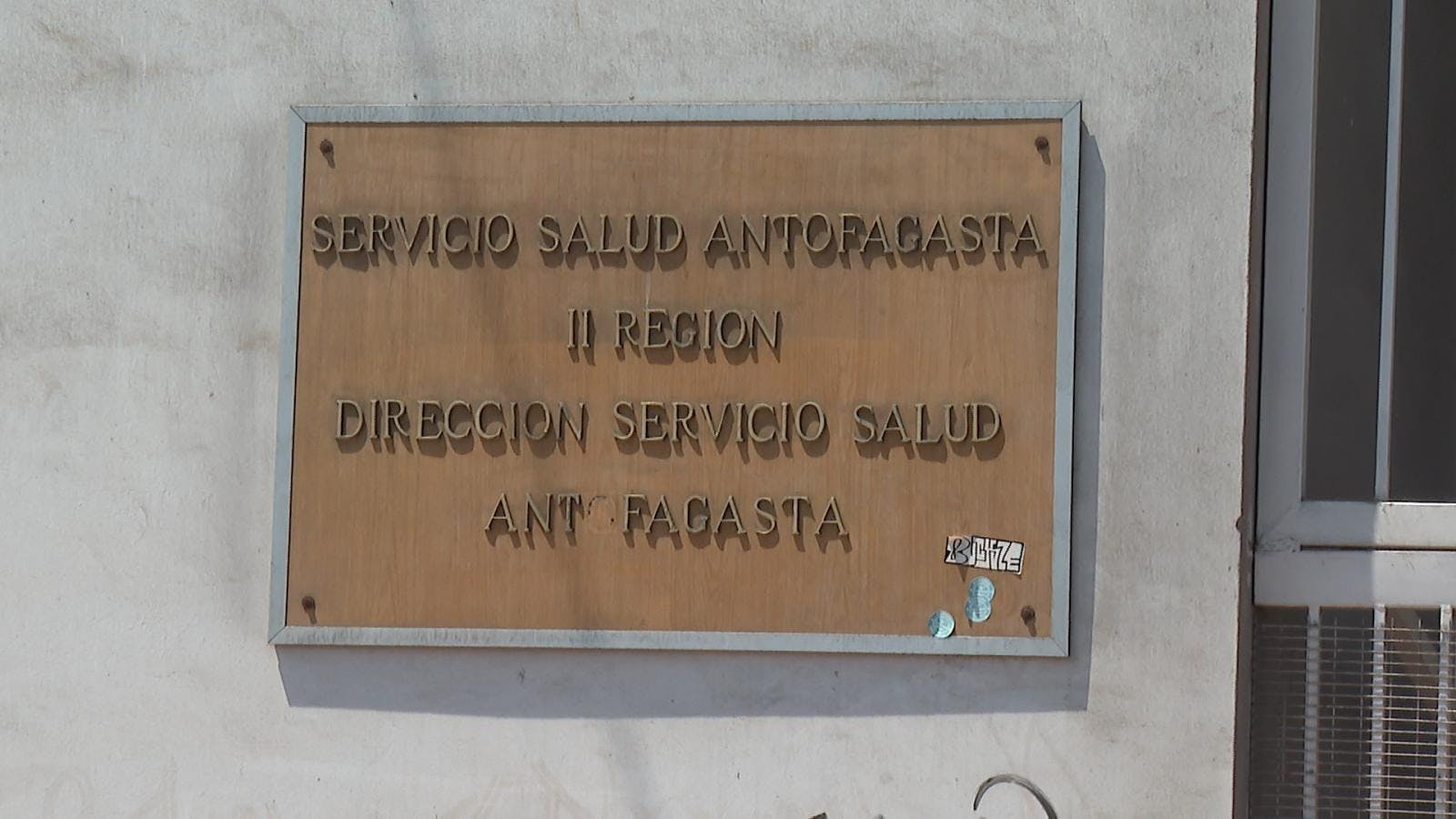 Denuncian a abogado del Servicio de Salud ante fiscalía por mal uso de recursos públicos