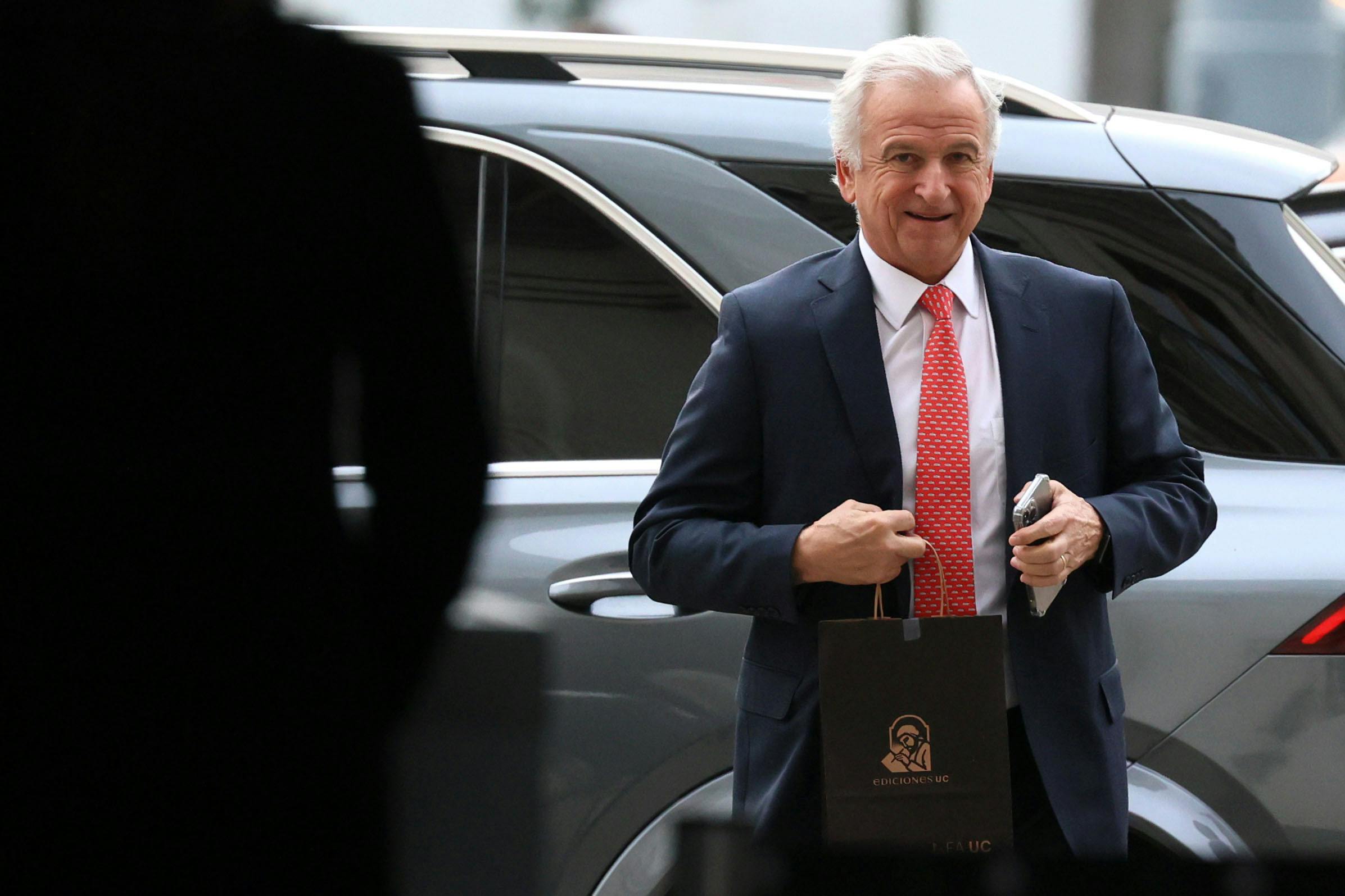 Exministro Larraín por Imacec nulo de septiembre: La economía está cerca del estancamiento