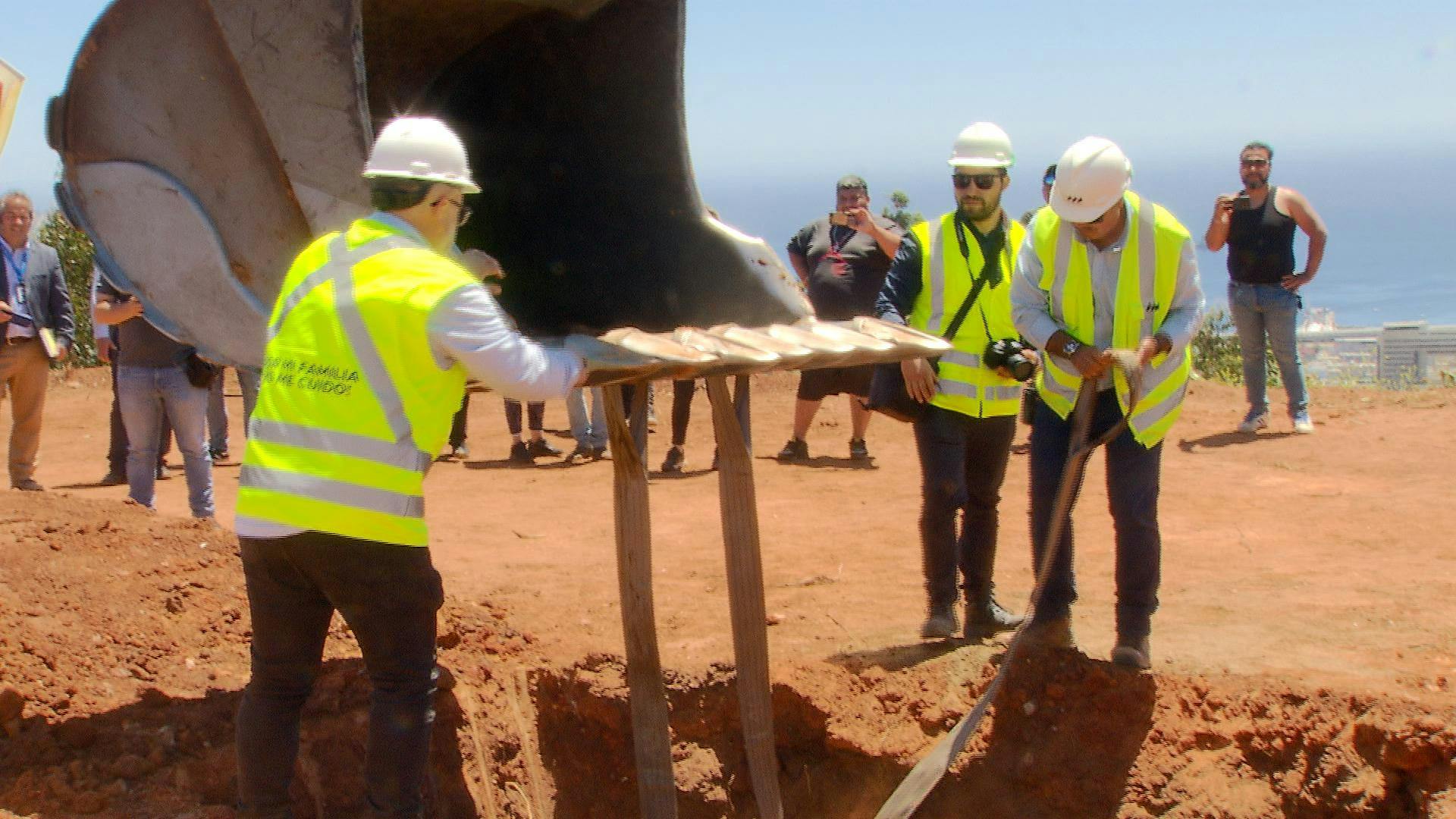 Hoy se puso la primera piedra del mega proyecto habitacional denominado Los Laureles