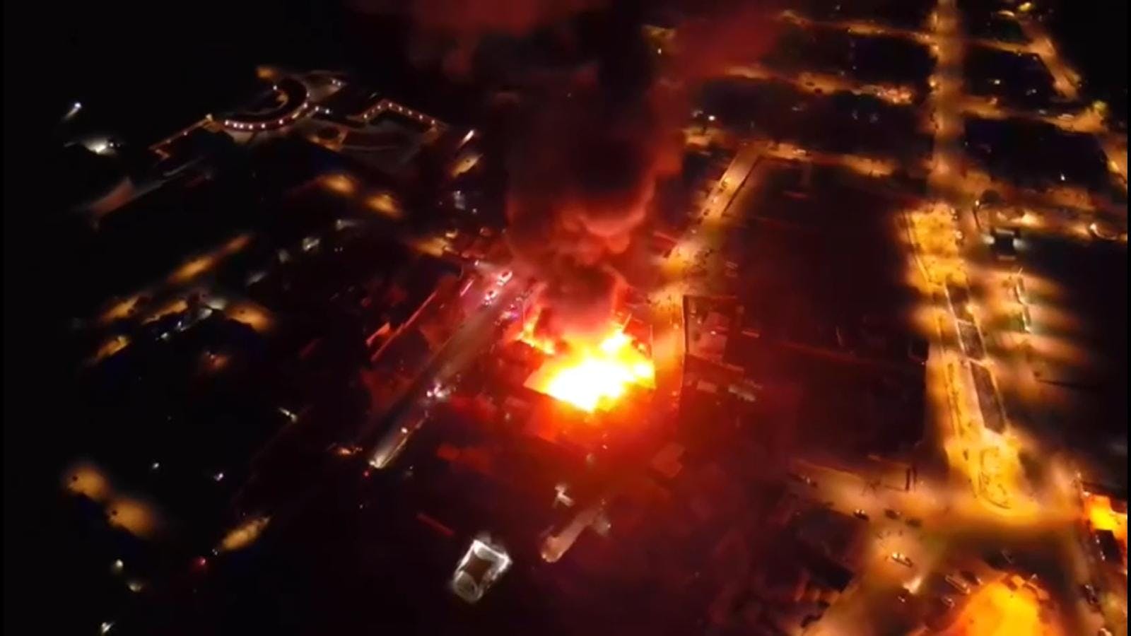 Gran incendio destruye viviendas y local comercial en san Pedro de Atacama