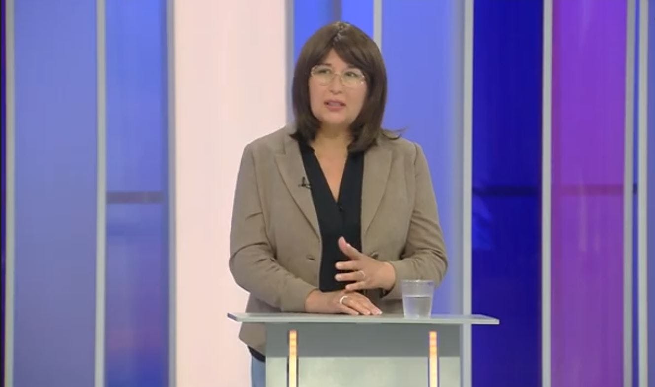 Deudas de amor | Carmen Gloria a tu servicio