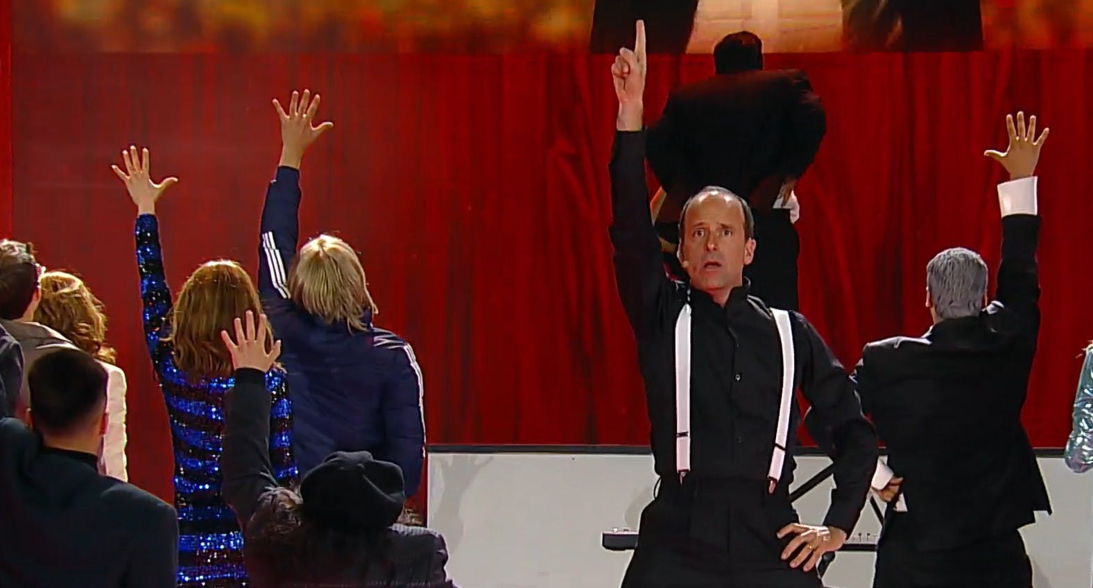 Revive el genial coro de imitaciones de Stefan Kramer