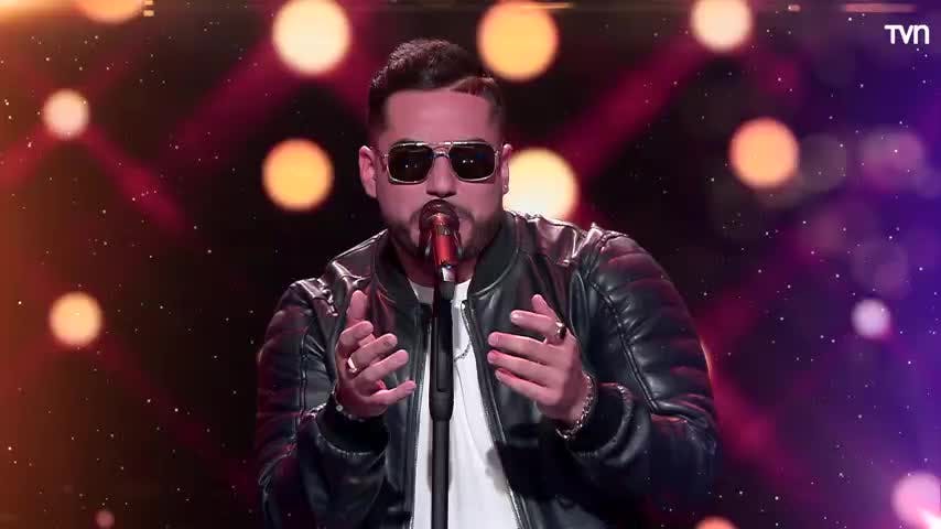 Mario retoma su interpretación de Romeo Santos cantando Dile al amor