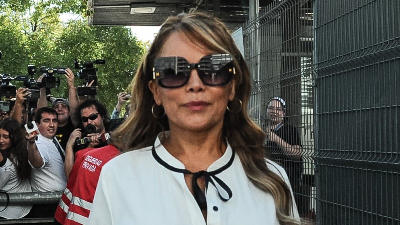 "Falsos robos" a jardines infantiles: Cathy Barriga habría pagado millonaria suma a guardias de seguridad