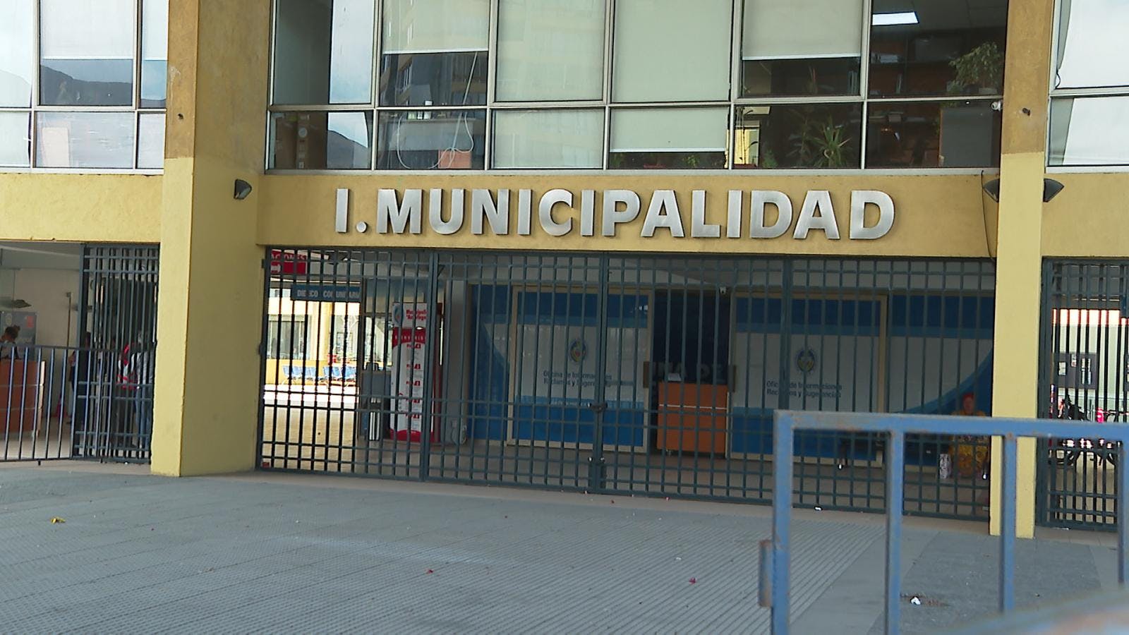  Autoridades cuestionan disminución en presupuesto municipal 2025