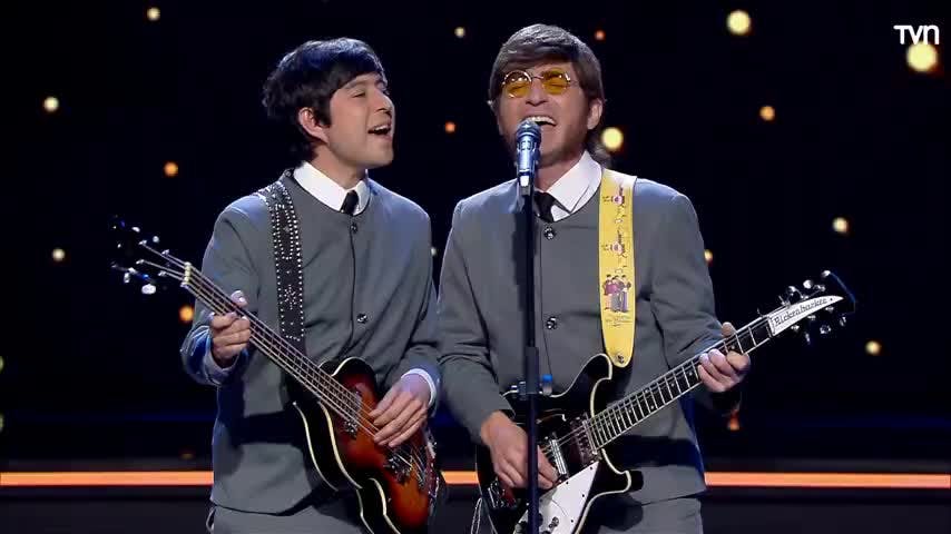 "Muy bien caracterizados": The Beatles conquista al jurado