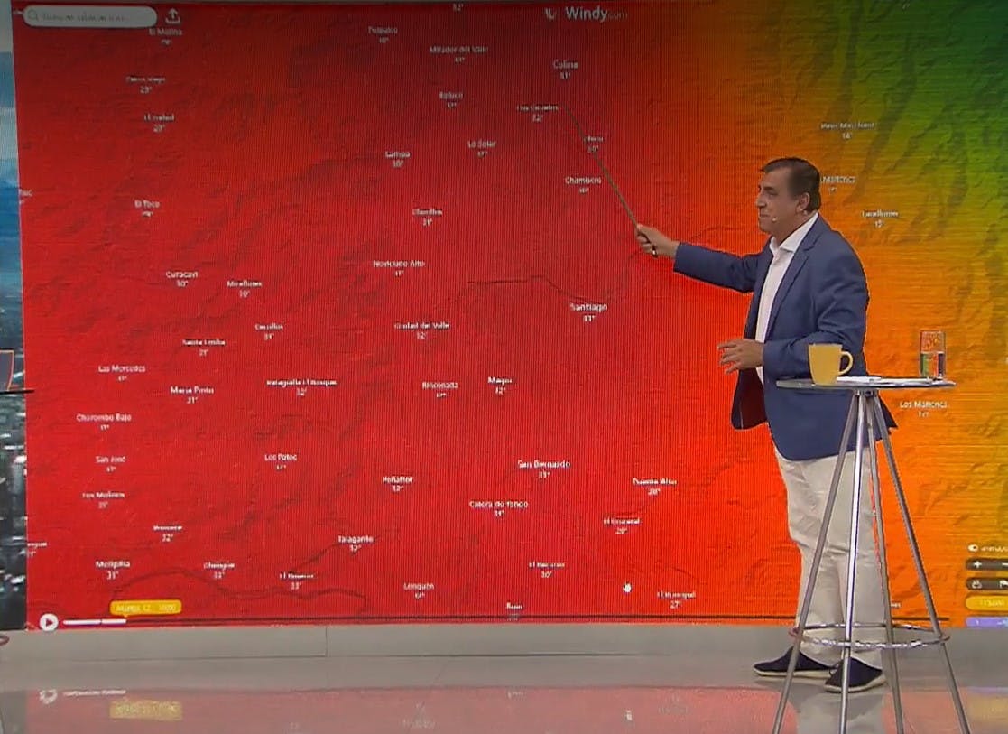 Iván Torres y posible rebrote de incendio en La Florida: "Si no se apaga hoy, es una posibilidad"