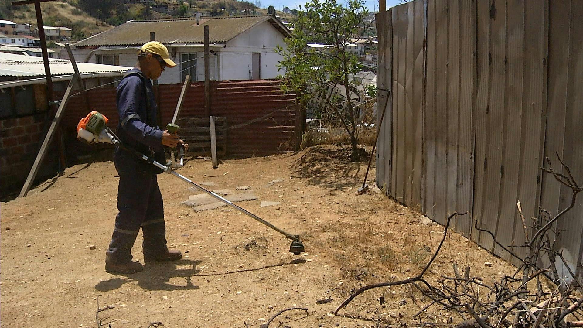 Damnificados del megaincendio acusan falta de cortafuegos a pocas semanas que comiencen las altas temperaturas