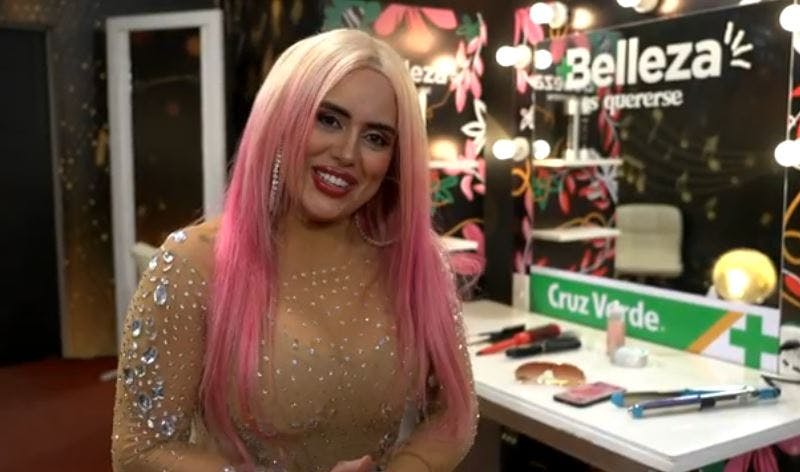 Javiera revive el lado más coqueto de Karol G
