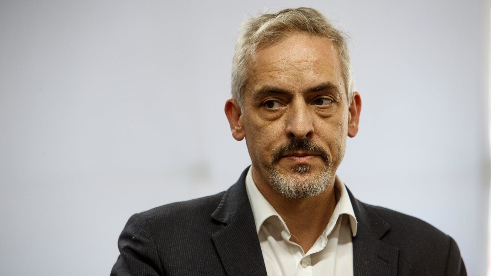 Thayer dice que a Gobierno no le gusta