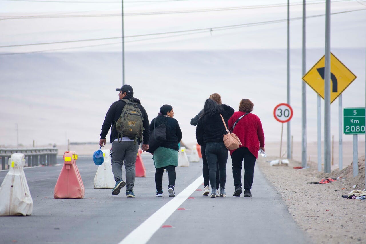 Desde ruidos molestos a delitos graves: ¿Qué dicen las mejoras a la Ley de Migraciones y Extranjería?