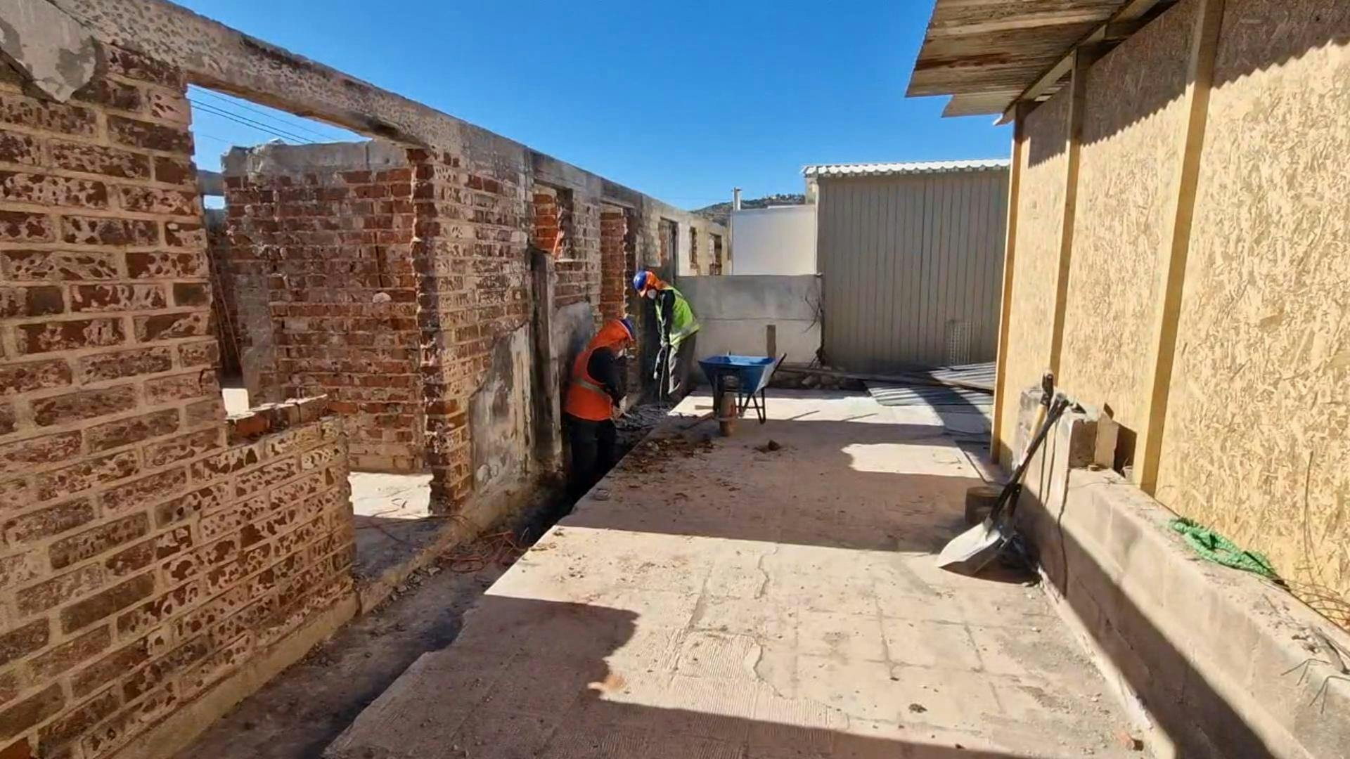 Minvu reconstruye 20 casas en Canal Chacao a familias afectadas por los incendios de febrero